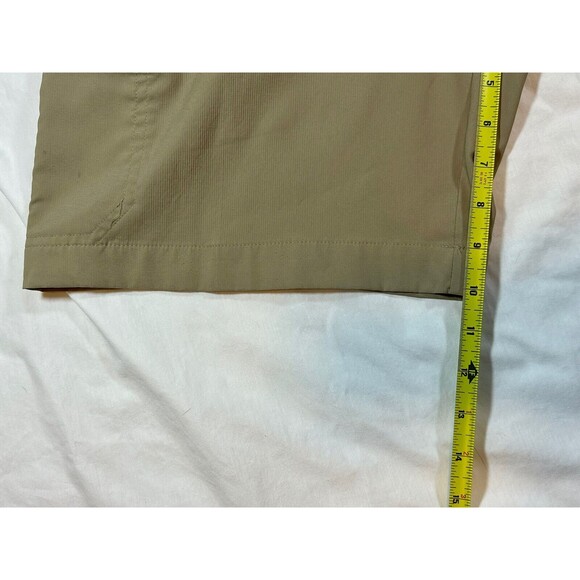 NIKE Dri-Fit Tour 38" Flat Lt. Brown Polyester Blend Golf Shorts Zipped Pockets - Picture 6 of 6